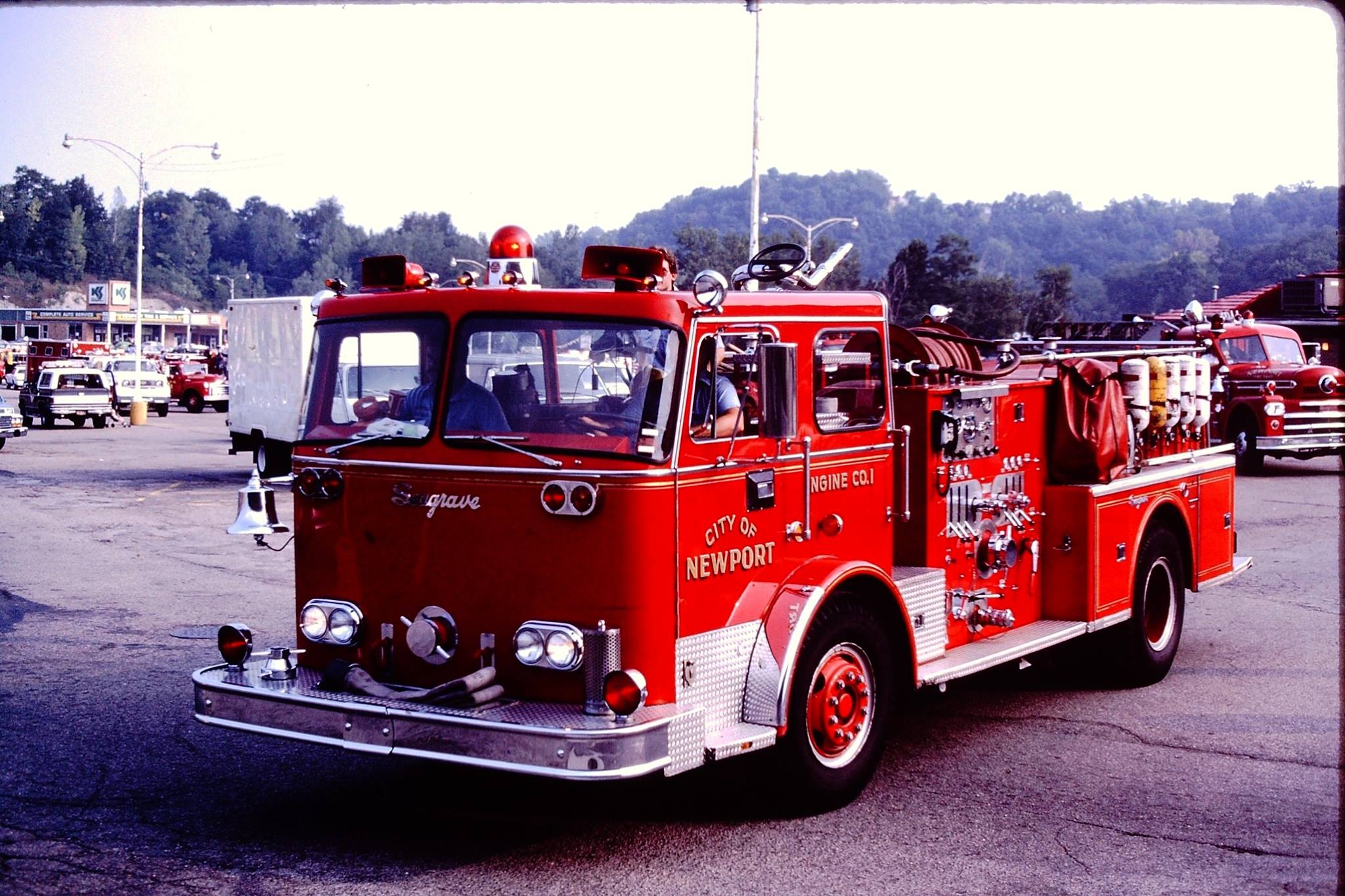 901_1974_Seagrave-1